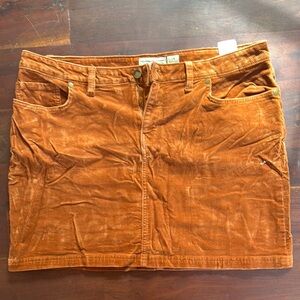 Patagonia Women's Corduroy Skirt in Rich Brown